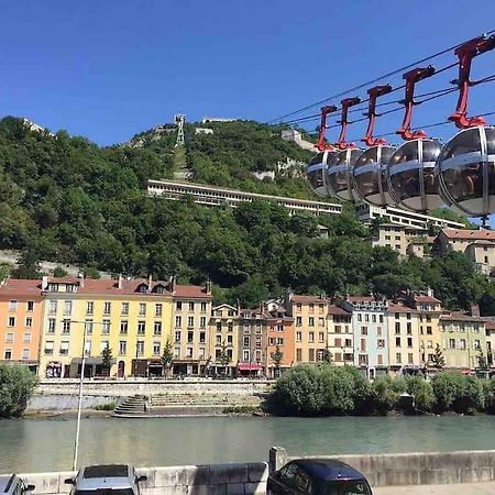 O Calme Cosy - Jardins Et Villes - Experience Unique - Wifi Gratuit - Parking Gratuite Grenoble Luaran gambar